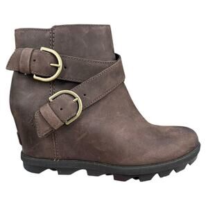 Sorel Women’s Joan Of Arctic Buckle Blackened Brown Wedge Boot Size US 8
